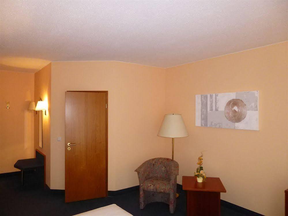 Altstadthotel An Der Werra Meiningen Luaran gambar